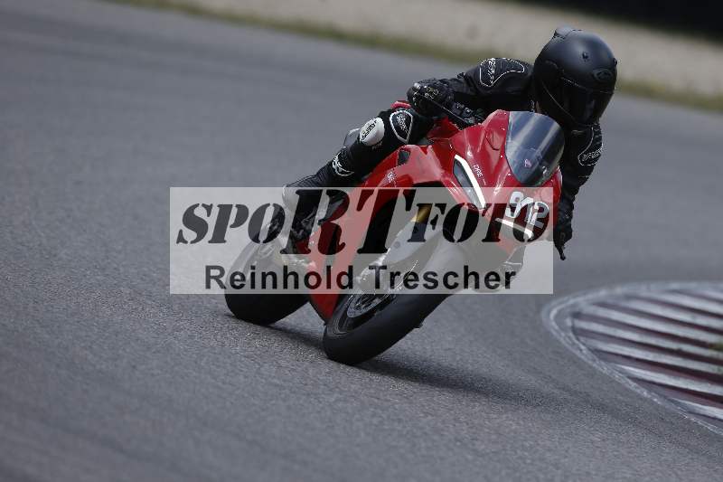 /21 17.06.2026  Ducati Schweiz Track Warmup ADR/Gruppe blau/912